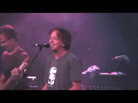 Ween - I'm Dancing In The Show Tonight - 2004-10-14 Santa Cruz CA Civic Auditorium