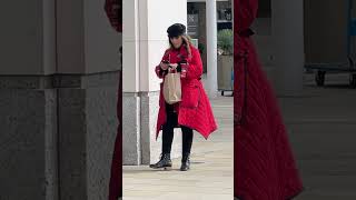 Download lagu Beautiful Street Fashion. How to dress in London. Fashion people. Street style. #streetfashion mp3