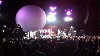 The Smashing Pumpkins: Space Oddity (David Bowie) Live @ Susquehanna Bank Center 12/08/12 Camden, NJ