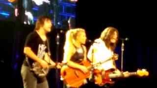 &quot;Gentle on My Mind&quot; sung by The Band Perry