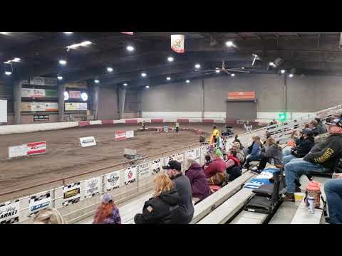 Beginner Box E Main Red Bluff Outlaws Winter Series 20-21 Race #9 2 20 21