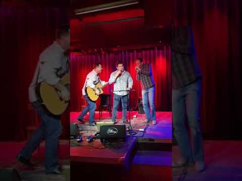 The Grunting Pigs and Maikel van Bogget