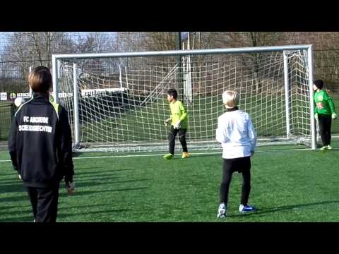 Strafschoppen FC Abcoude F1 - Zsgowms F1 (za. 08 mrt.14)