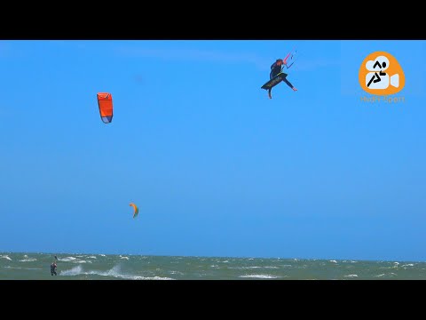 Spektakuläres Kite-Surfen am Neeltje Jans Kite-Spot in Zeeland bei 30 bis 40 Knoten & high jumps