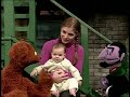Sesame Street Show 3953 The Count Becomes Baby Bear S Counting Coach 2001