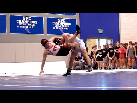 Pinning! Falcon Wrestling.