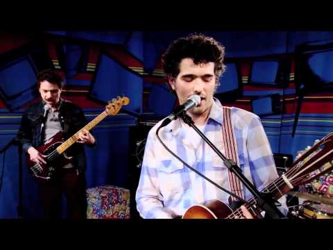 Fabio Góes interpreta "A rua" no Estúdio Showlivre 2011