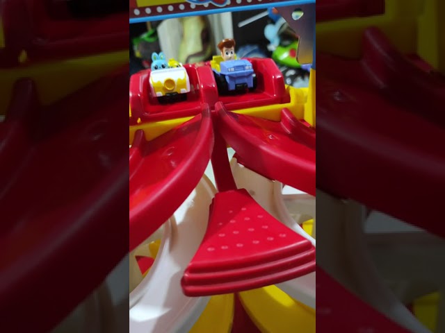 Vídeo relacionado con Fisher-Price Juguetes para niños pequeños, Conjunto de Figuras de Toy Story de Disney Pixar, 6 Personajes para Preescolar, Juegos de imitación y niños a Partir de 18 Meses, JLM24