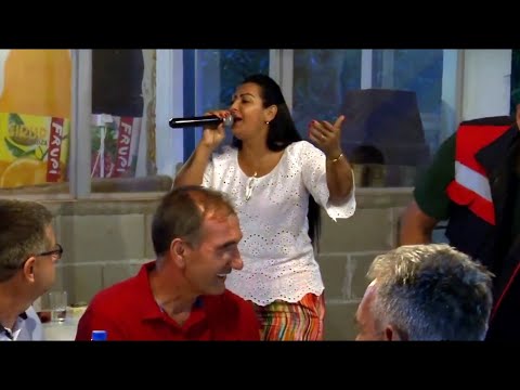 Lejla Leky - Moj soferu, Kamionu ljubim ti tockove (Uzivo)