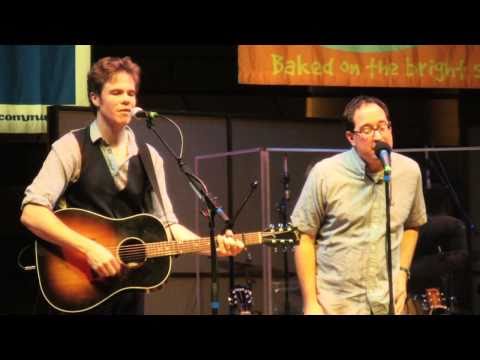 eTown webisode 45 - Josh Ritter and Craig Finn perform "Roll On"