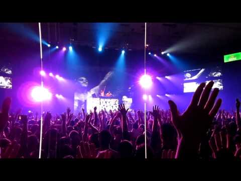 RZR Armin van Buuren - Sunnery James & Ryan Marciano[5] @ Sala Polivalenta 15.10.2011