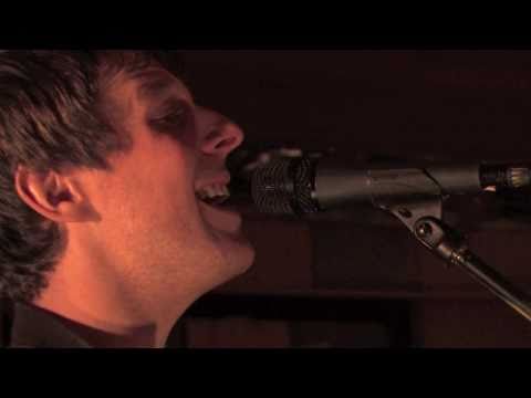 Junah - Feel Safe (Live acoustic performance)