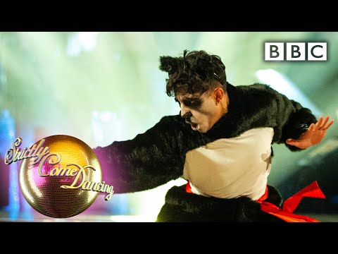 Karim and Amy Samba to 'Kung Fu Fighting' | Movie Week - BBC Strictly 2019