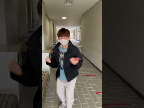 国際経済学科 北海道大学にリベンジ合格を果たした瞬間。受験生のみんなこの瞬間のために頑張ってほしい。もし失敗しても目標に向かって真っ直ぐ努力した経験はあなたの財産になります。応援しております。