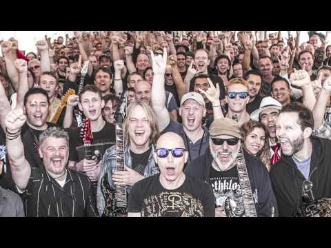 Joe Satriani's G4 Experience - Camaraderie