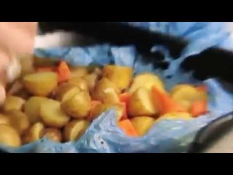 De Unge Mødre - Line laver mad