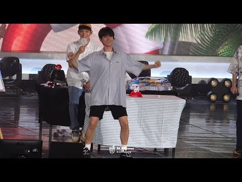 180805 Fan Event BAEKHYUN pace counters dance