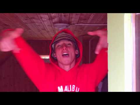 DEAD IBOLYA - Vivien (Official Music Video)