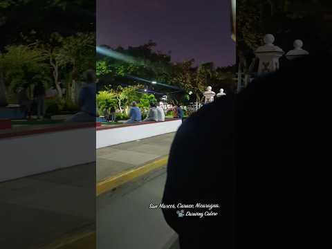 San Marcos, Carazo, Nicaragua. Hermosa Noche con Luna Mágica 🌜🌃