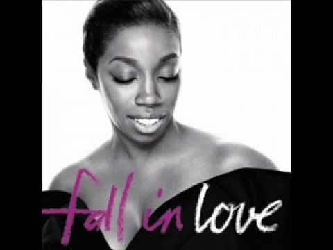 Estelle feat. Nas -- "Fall in love" (Final) NEW SINGLE 2010