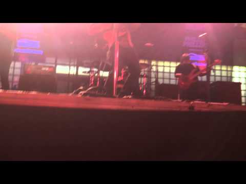 Phillip Phillips - Fly (Madison, WI 8/27/15)