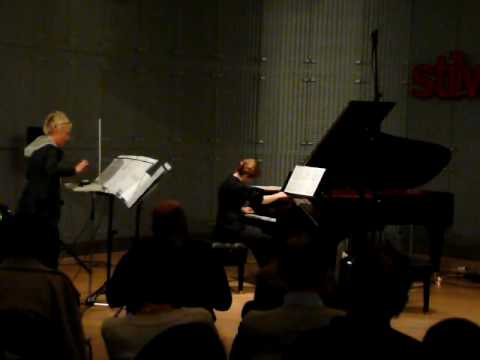 Theremin-Konzert "touch!dont´t touch!" bei Bechstein Ddorf