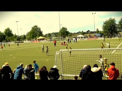 U9 Juventus vs Dortmund - defending