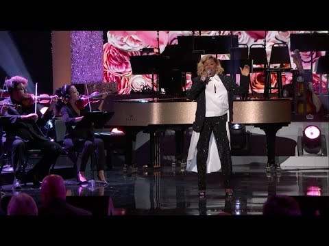 Patti LaBelle - Aretha Franklin Tribute (COMPLETE HD)