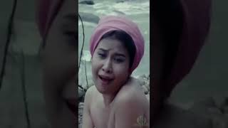 Download lagu Karena Dia Elvy mp3