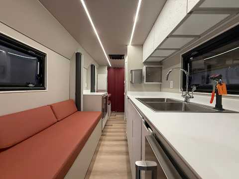AHF MOBILE MEDICAL UNIT