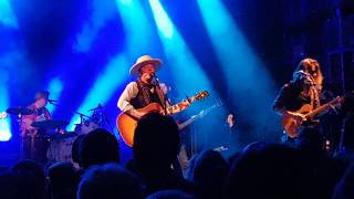 Kiefer Sutherland @ Berlin - "Not Enough Whiskey"