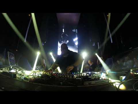 Carl Cox plays 'Fabio Neural - Kama' @ The Final Chapter week 9 - Space Ibiza