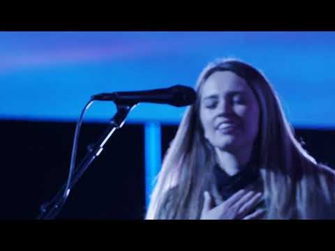 Sunday Set 1/10/2021 - The McClures and Kaitlin Mondesir | Moment