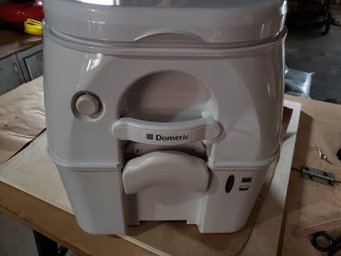 Dometic 970 Series Porta Potty