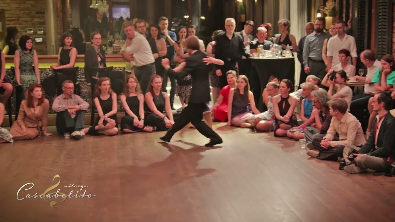 Video thumbnail for Vita Shevchenko & Michał Gabryś - Milonga Cascabelito (3/4)