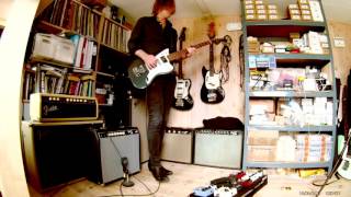 Video thumbnail for Reuss Repeater Fuzz RF-02 and TB-01 Tone Booster demo (Vox Repeat Percussion) by Reuss Musical Instruments / Reusseffects