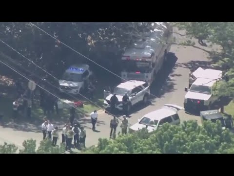4 officers killed in North Carolina standoff ID’d