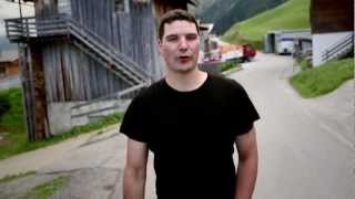 preview picture of video 'Tenna Video. Volg. Im Dorf daheim.'