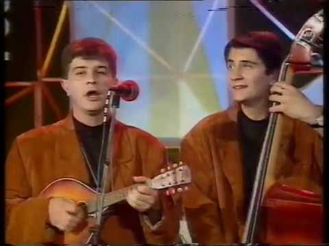 grupa Boemi  - Zasviri mi pesna  (Petre Chalgija) (Valandovo '92)