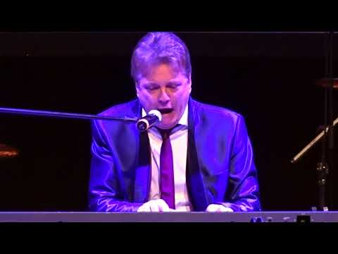 Uwe Koch Live @German Rock & Pop Award 2017 – Sieh, Dein Gott weint