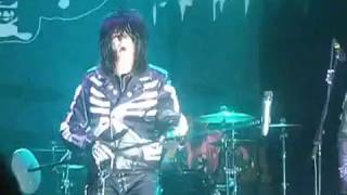 The 69 Eyes - Nothing on you  - Live show Raro