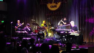 Download lagu Fariz RM Anthology - Kurnia & Pesona (Live) mp3 Download lagu Fariz RM Anthology - Kurnia & Pesona (Live) mp3