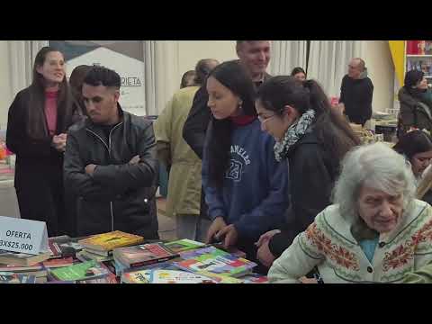 6.ª Feria del Libro en Sáenz Peña – Silvia Macías | Subsecretaria