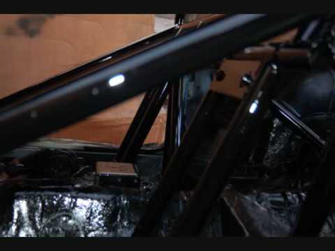 Mustang rollcage,seat and thru floor sub frame install