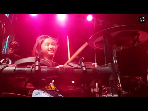 Sweet child on mine,, by GNR live band LOE JOE band & Alexa... korin