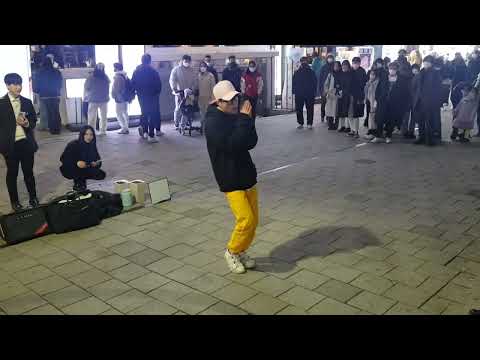 20221227 192442 #Kagawa Yu & 김효진 & 강신화# 청하 - 벌써 12시