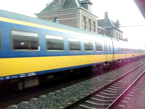 defecte icrm BDs (10 bak) vetrekt van station delft