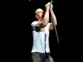 Chris Daughtry - "Radioactive" 