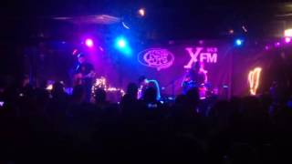 Biffy Clyro - Little Soldiers (live)