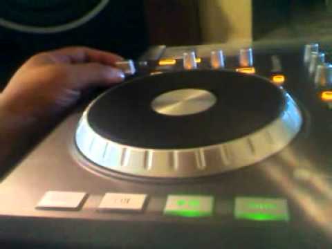 Dj Gilligan in the mix